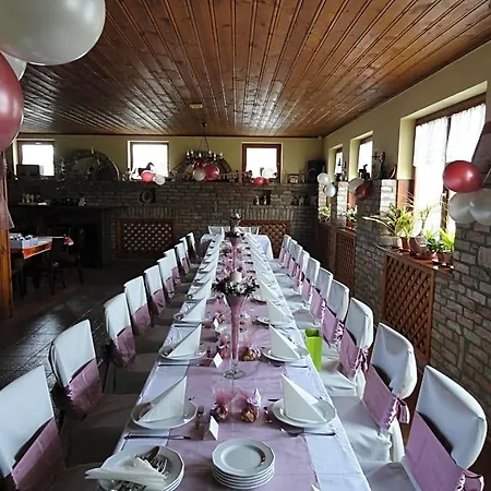 Viktoria Lovas Panzio B&B Győr